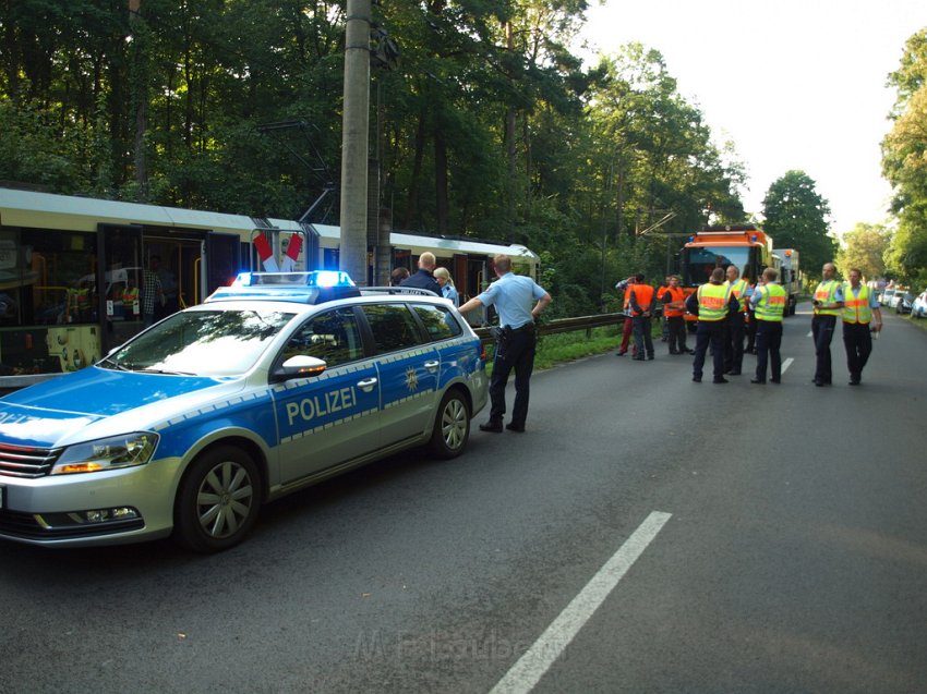 VU Radfahrer Strab Koeln Duennwald Berlinerstr Duennwalder Mauspfad P45.JPG